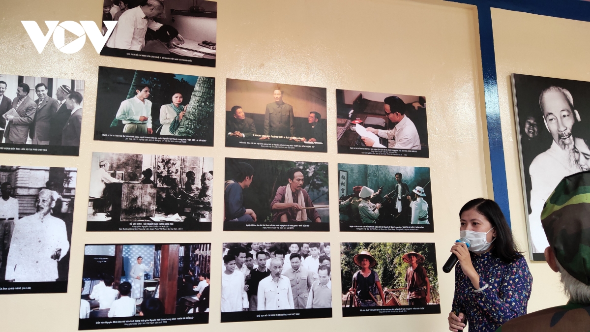Exposition d’affiches et films sur l’Oncle Hô à Ho Chi Minh Ville
